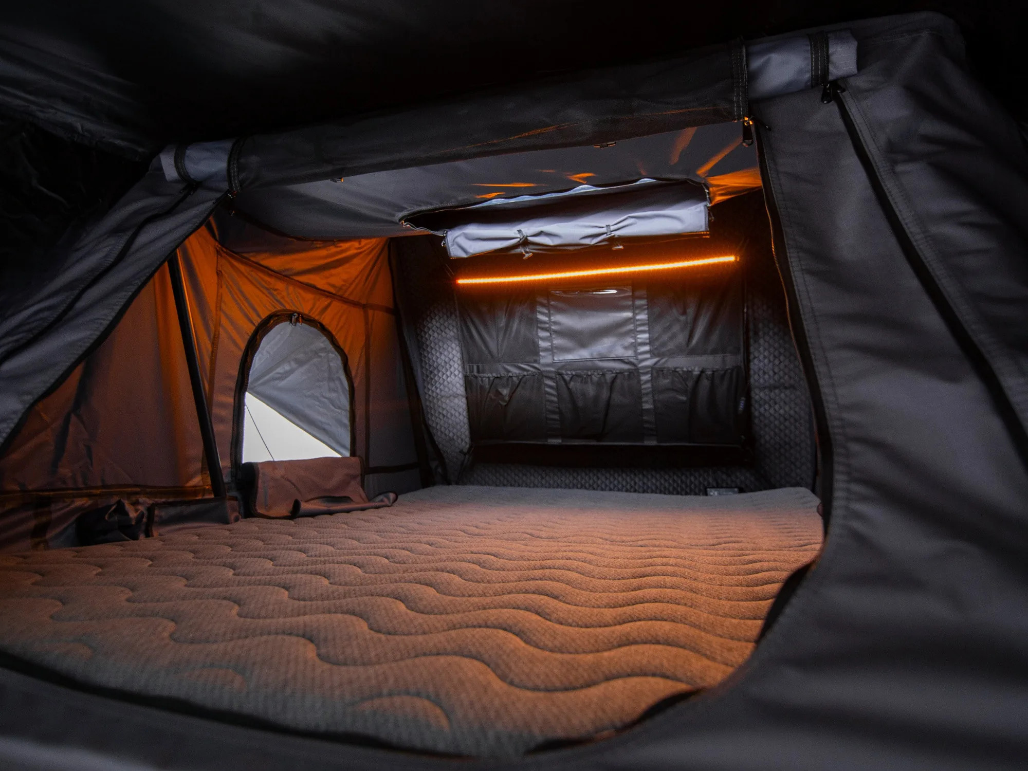 SNAILER® Abis - hardshell rooftop tent