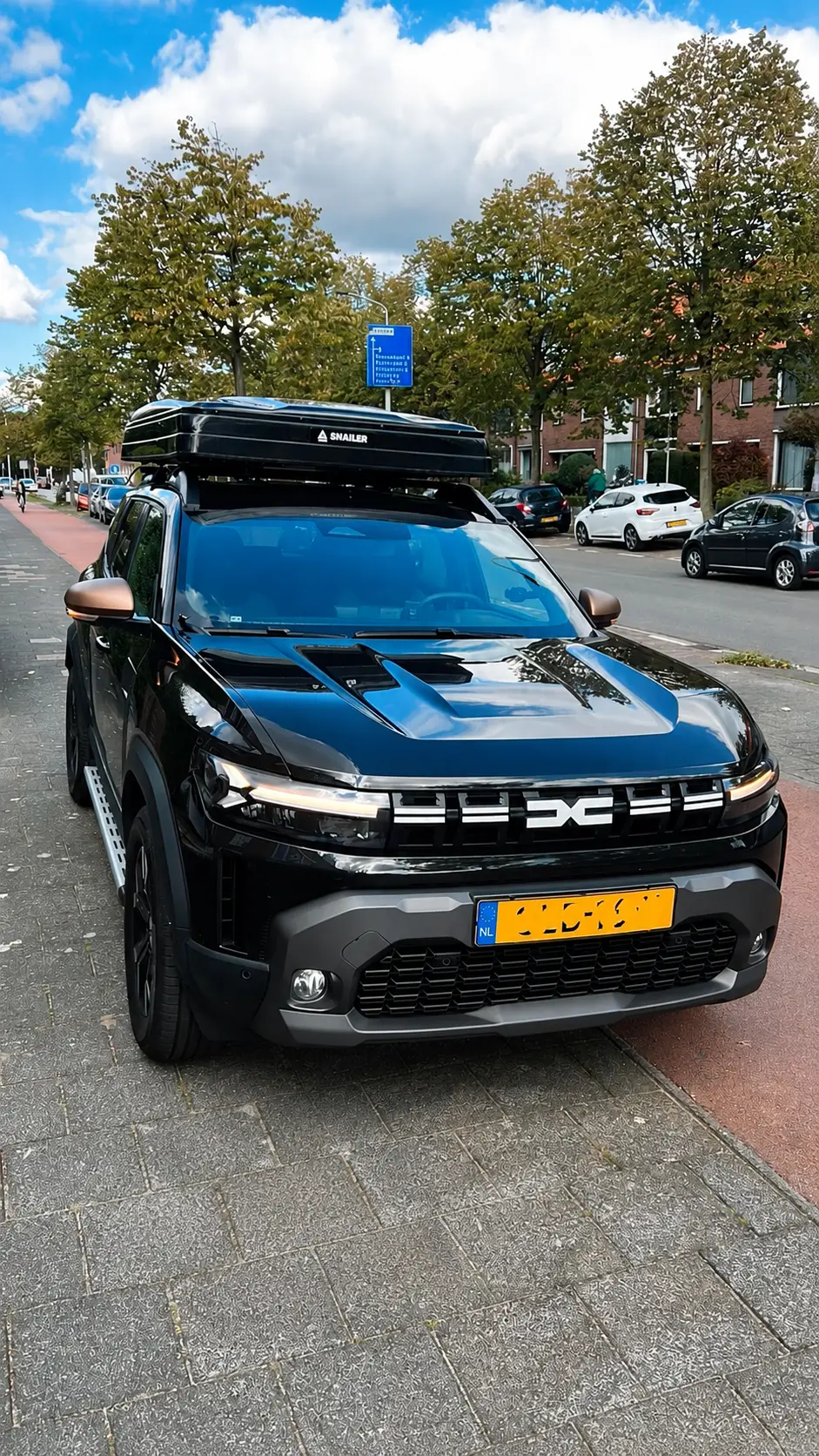 Snailer Abis stresny stan na aute Dacia Duster - fotografia z galerie zakaznikov z krajiny Holandsko