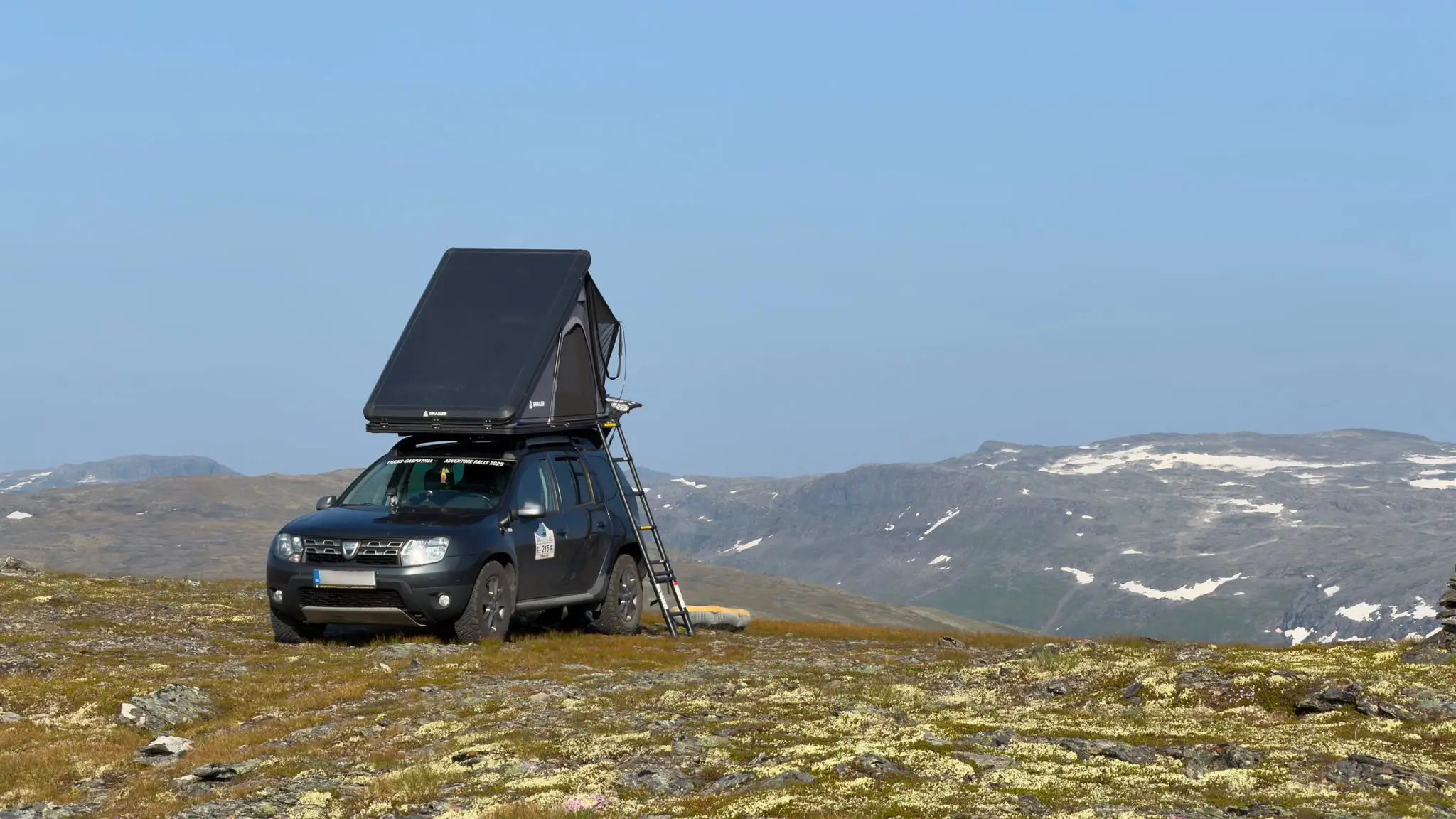 Snailer Alduo stresni stan na voze Dacia Duster - fotografie z galerie zakazniku z Slovenska
