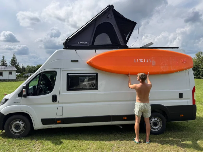 Rooftop tent Snailer Alduo on Fiat Ducato