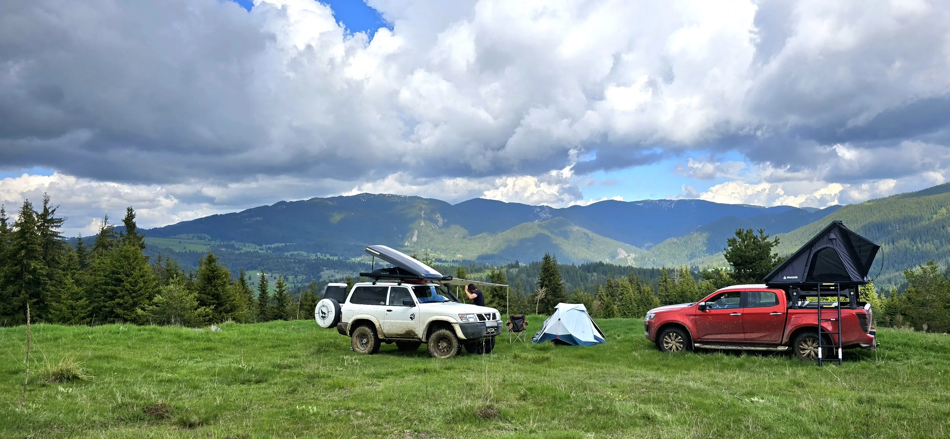Snailer Alduo krovni sator na vozilu Isuzu D-Max - fotografija kupca iz Bugarske
