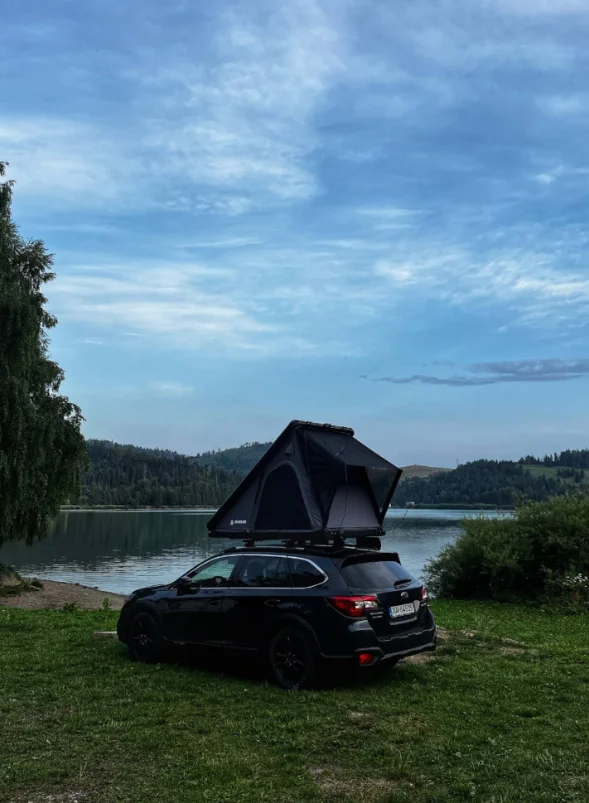 Rooftop tent Snailer Alduo on Subaru Outback