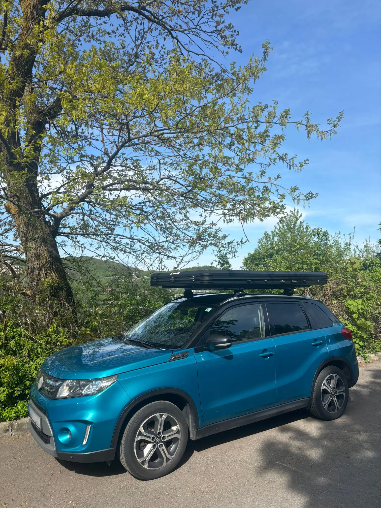 Snailer Alduo Dachzelt auf Suzuki Vitara - Bild aus der Kundengalerie aus Rumanien