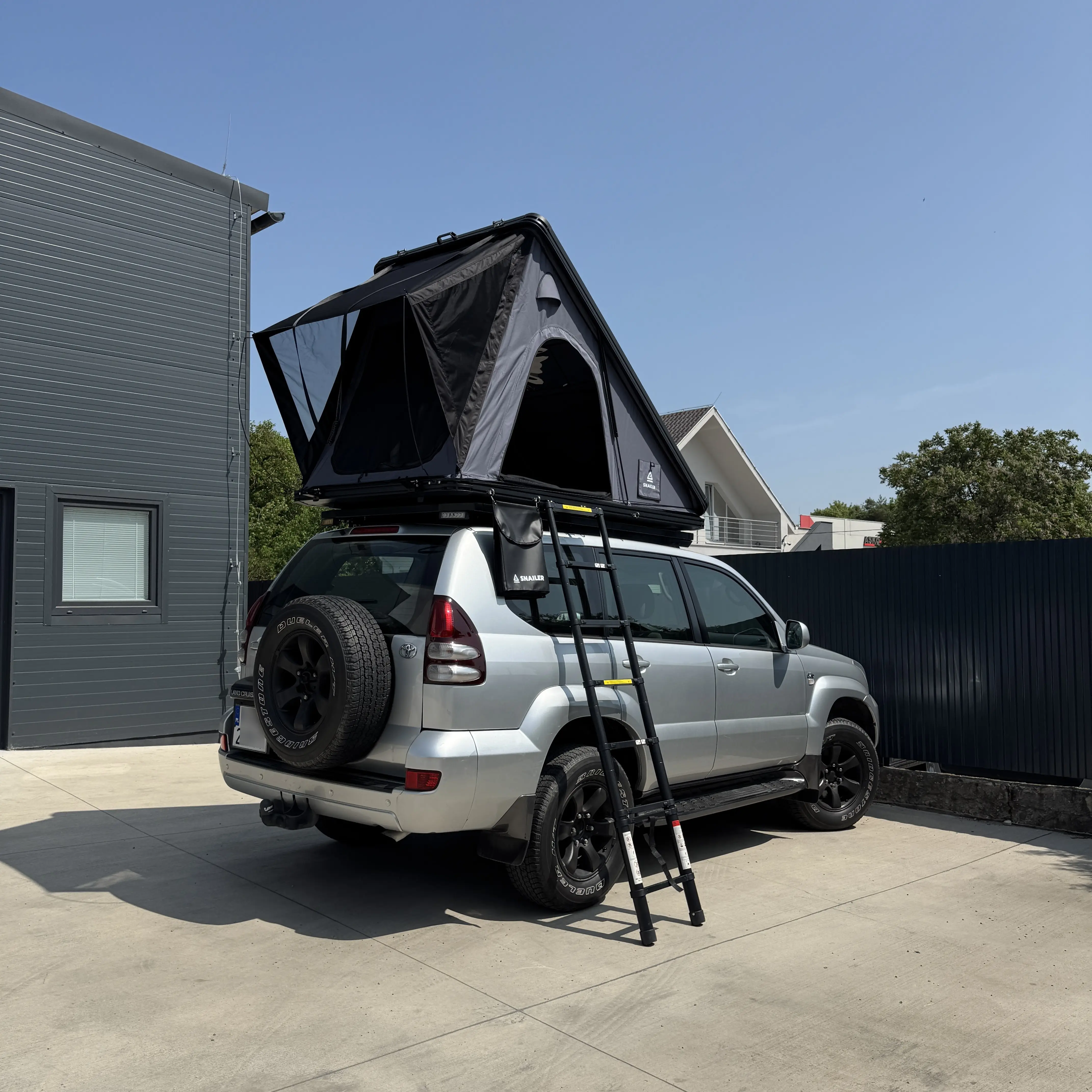 Snailer Alduo stresny stan na aute Toyota Land Cruiser - fotografia z galerie zakaznikov z krajiny Nemecko