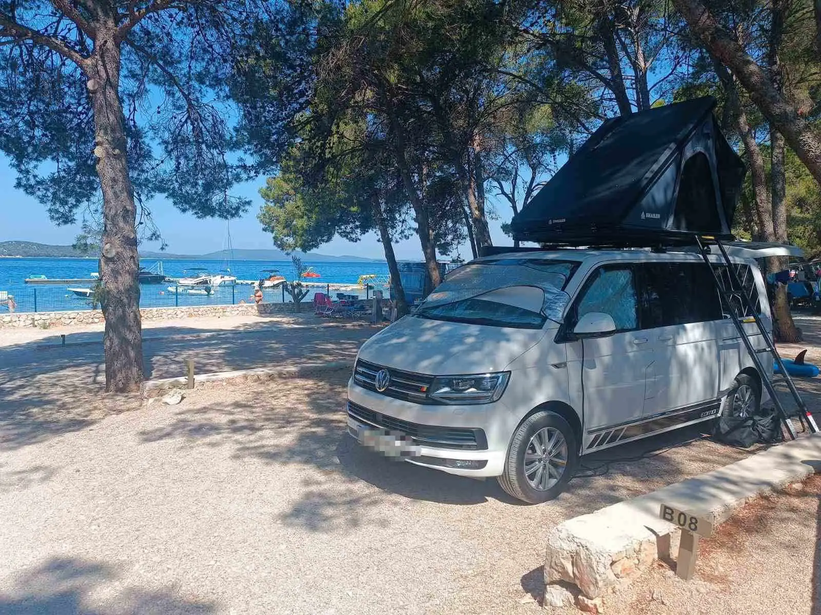 Snailer Alduo tetosator Volkswagen Multivan jarmuvon - vasarloi foto innen: Szlovenia
